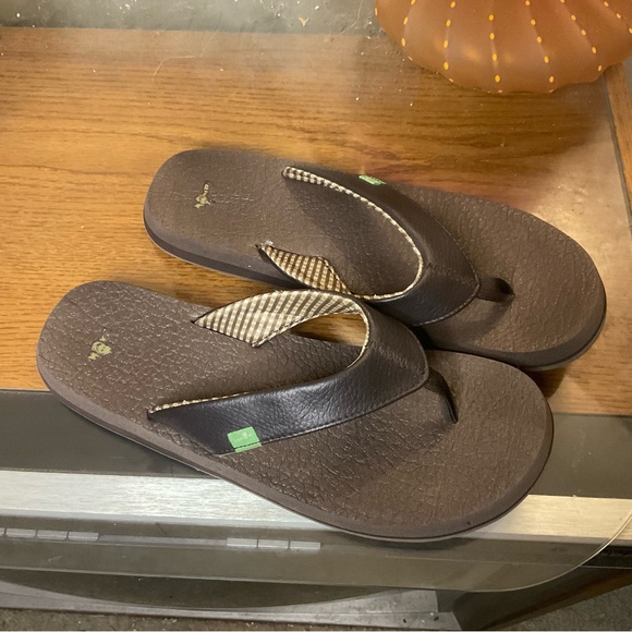 SANUK WOMENS YOGA MAT SANDALS SZ 8 - Picture 1 of 6